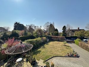 Photo 47- click for photo gallery